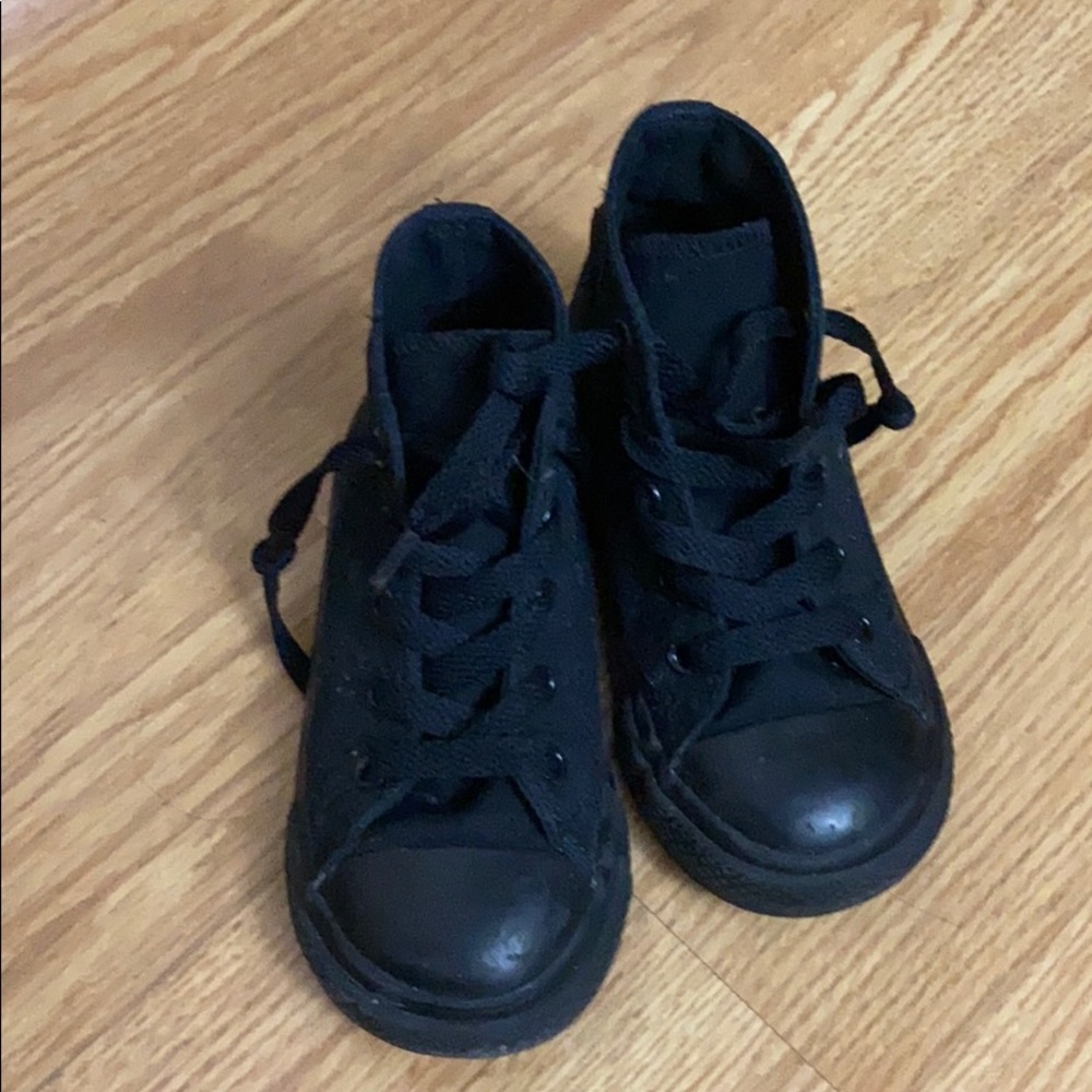 Kids converse